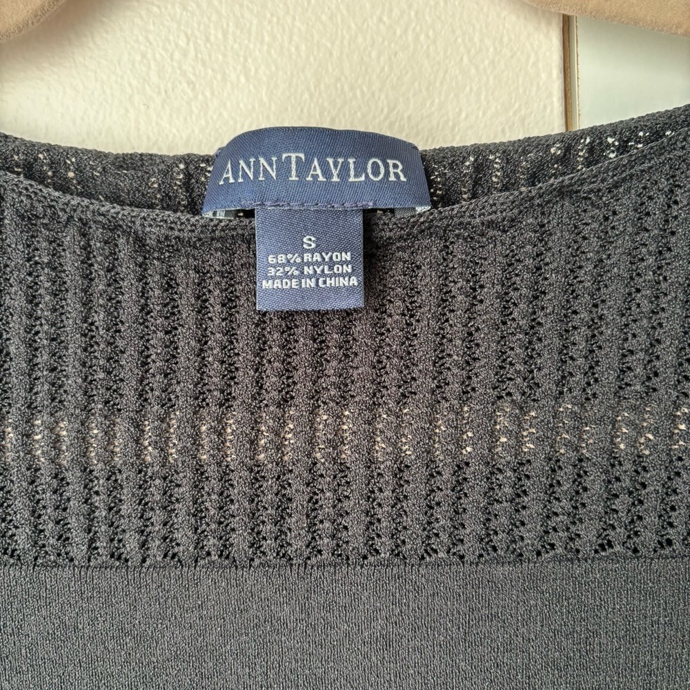 Ann Taylor Black Knit Sweater Pointelle Detail Size S - Picture 2 of 3